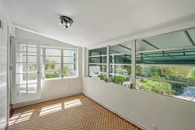 2460 SW 24th St, Miami, FL 33145 - Photo 45