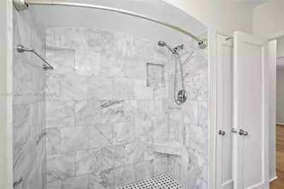 2460 SW 24th St, Miami, FL 33145 - Photo 23