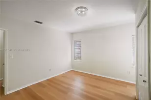 2460 SW 24th St, Miami, FL 33145 - Photo 25