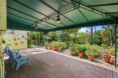 2460 SW 24th St, Miami, FL 33145 - Photo 49
