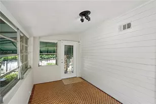 2460 SW 24th St, Miami, FL 33145 - Photo 43