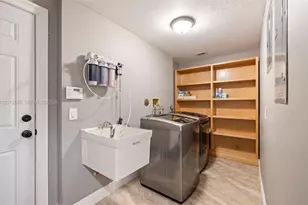 19811 NW 8th St, Pembroke Pines, FL 33029 - Photo 25