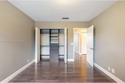 19811 NW 8th St, Pembroke Pines, FL 33029 - Photo 21