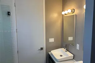 [Address not provided], Fort Lauderdale, FL 33304 - Photo 19