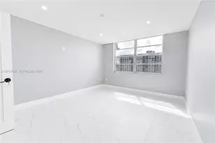 2851 NE 183rd St, Aventura, FL 33160 - Photo 25