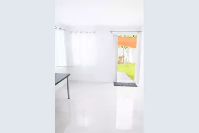 1001 NE 10th St #1, Hallandale Beach, FL 33009 - Photo 13
