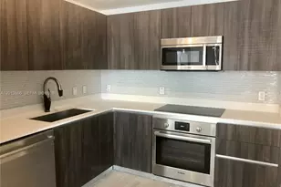 488 NE 18th St, Miami, FL 33132 - Photo 7