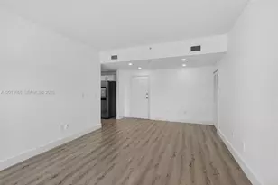 5271 SW 8th St, Miami, FL 33134 - Photo 5