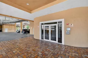 5271 SW 8th St, Miami, FL 33134 - Photo 25