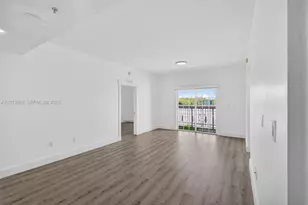 5271 SW 8th St, Miami, FL 33134 - Photo 11