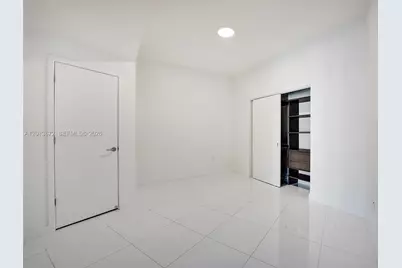 851 NE 1st Ave #4001, Miami, FL 33132 - Photo 15