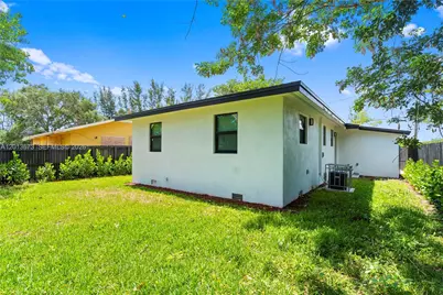1745 NW 151st St, Miami Gardens, FL 33054 - Photo 35