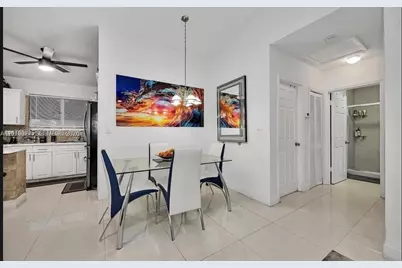 5820 W 18th Ln #202, Hialeah, FL 33012 - Photo 5