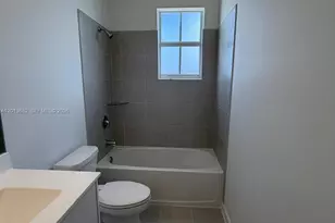2740 SE 24th Ct, Homestead, FL 33035 - Photo 17