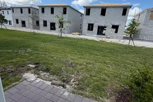 2740 SE 24th Ct, Homestead, FL 33035 - Photo 15