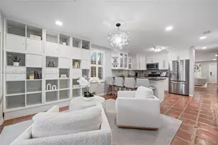 3274 Gifford Ln, Miami, FL 33133 - Photo 13
