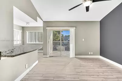 5686 Rock Island Rd #127, Tamarac, FL 33319 - Photo 7