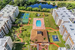 6950 Miami Gardens Dr, Hialeah, FL 33015 - Photo 23