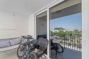 6950 Miami Gardens Dr, Hialeah, FL 33015 - Photo 13