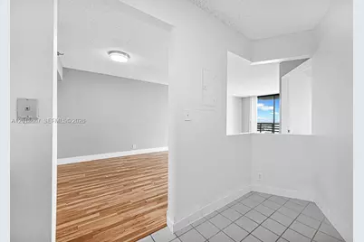 3300 NE 191st St #LP03, Aventura, FL 33180 - Photo 29