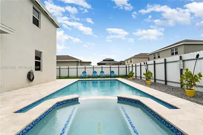 13211 SW 272nd Ln, Homestead, FL 33032 - Photo 3