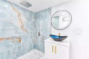 2851 NE 183rd St, Aventura, FL 33160 - Photo 25