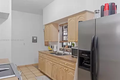 17155 NW 37th Ct, Miami Gardens, FL 33055 - Photo 13