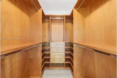 601 NE 36th St #2707, Miami, FL 33137 - Photo 23