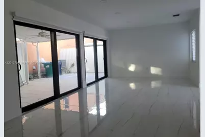 12686 NW 11th St, Miami, FL 33182 - Photo 3