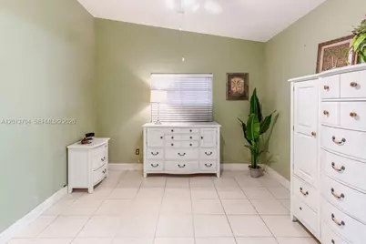 7411 W 33rd Ave, Hialeah, FL 33018 - Photo 51
