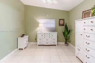 7411 W 33rd Ave, Hialeah, FL 33018 - Photo 51