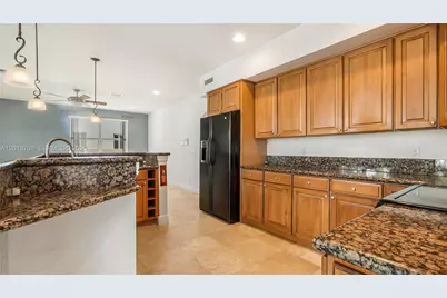 1940 S Blue Water Ter S, Lauderdale by the Sea, FL 33062 - Photo 11