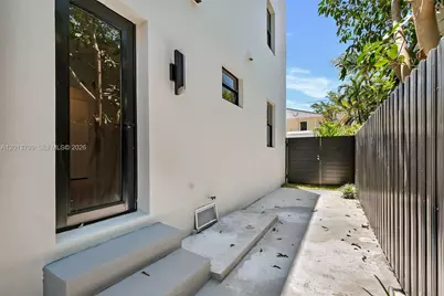 1840 SW 22nd Ter #1, Miami, FL 33145 - Photo 13