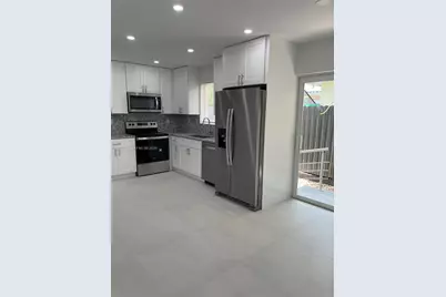 6820 SW 13th Ter #6820, Miami, FL 33144 - Photo 5
