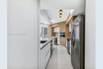 16445 Collins Ave #922, Sunny Isles Beach, FL 33160 - Photo 5