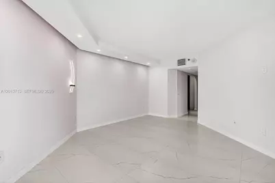16445 Collins Ave #922, Sunny Isles Beach, FL 33160 - Photo 21