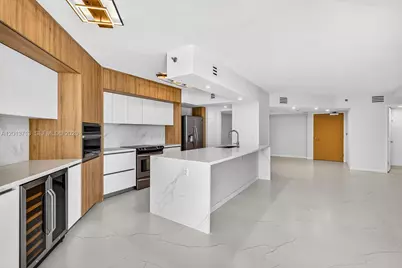 16445 Collins Ave #922, Sunny Isles Beach, FL 33160 - Photo 11