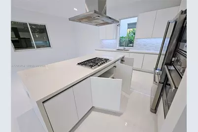 10289 NW 75th Ter #10289, Doral, FL 33178 - Photo 7
