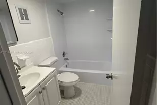 24 Calabria Ave, Coral Gables, FL 33134 - Photo 7