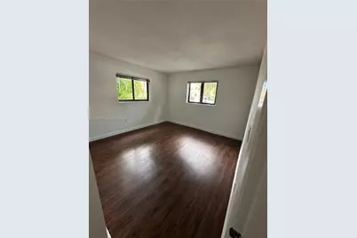 24 Calabria Ave #4, Coral Gables, FL 33134 - Photo 5