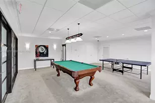 2017 S Ocean Dr, Hallandale Beach, FL 33009 - Photo 23