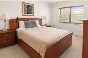 240 Lakeview Dr, Weston, FL 33326 - Photo 9