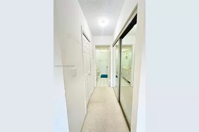 240 Lakeview Dr #212, Weston, FL 33326 - Photo 7