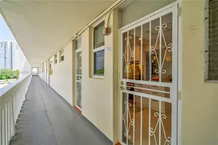 2851 Leonard Dr, Aventura, FL 33160 - Photo 29