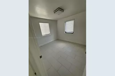 536 SW 7th St #6, Miami, FL 33130 - Photo 7