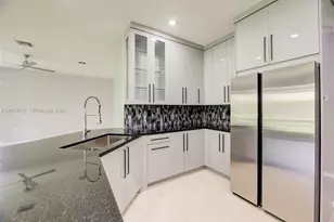 4207 W Whitewater Ave, Weston, FL 33332 - Photo 17