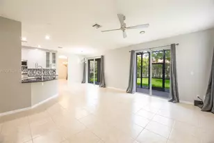 4207 W Whitewater Ave, Weston, FL 33332 - Photo 11