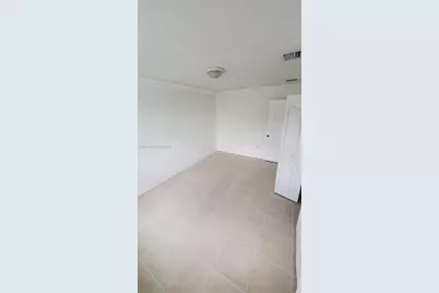 8804 NW 109th Pl #402, Doral, FL 33178 - Photo 19