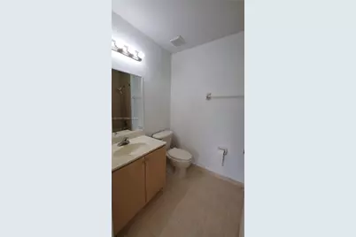 8804 NW 109th Pl #402, Doral, FL 33178 - Photo 9