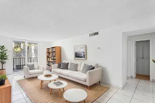 720 Collins Ave, Miami Beach, FL 33139 - Photo 5